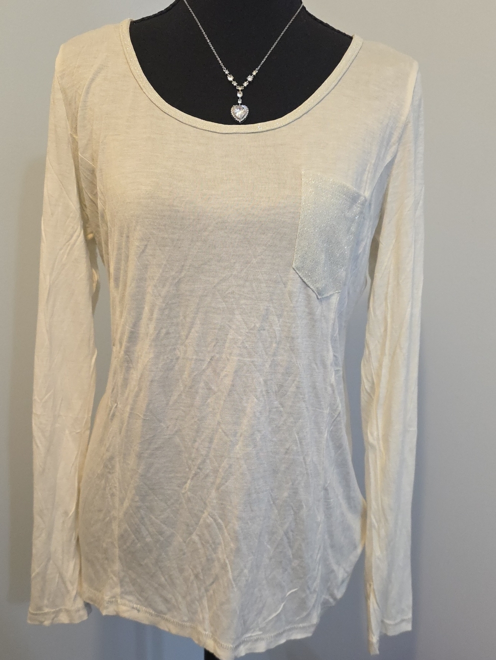 Women’s Cream Long Sleeve Pocket Tee
